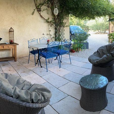 Villa La Petite Garrigue à Mérindol Extérieur photo