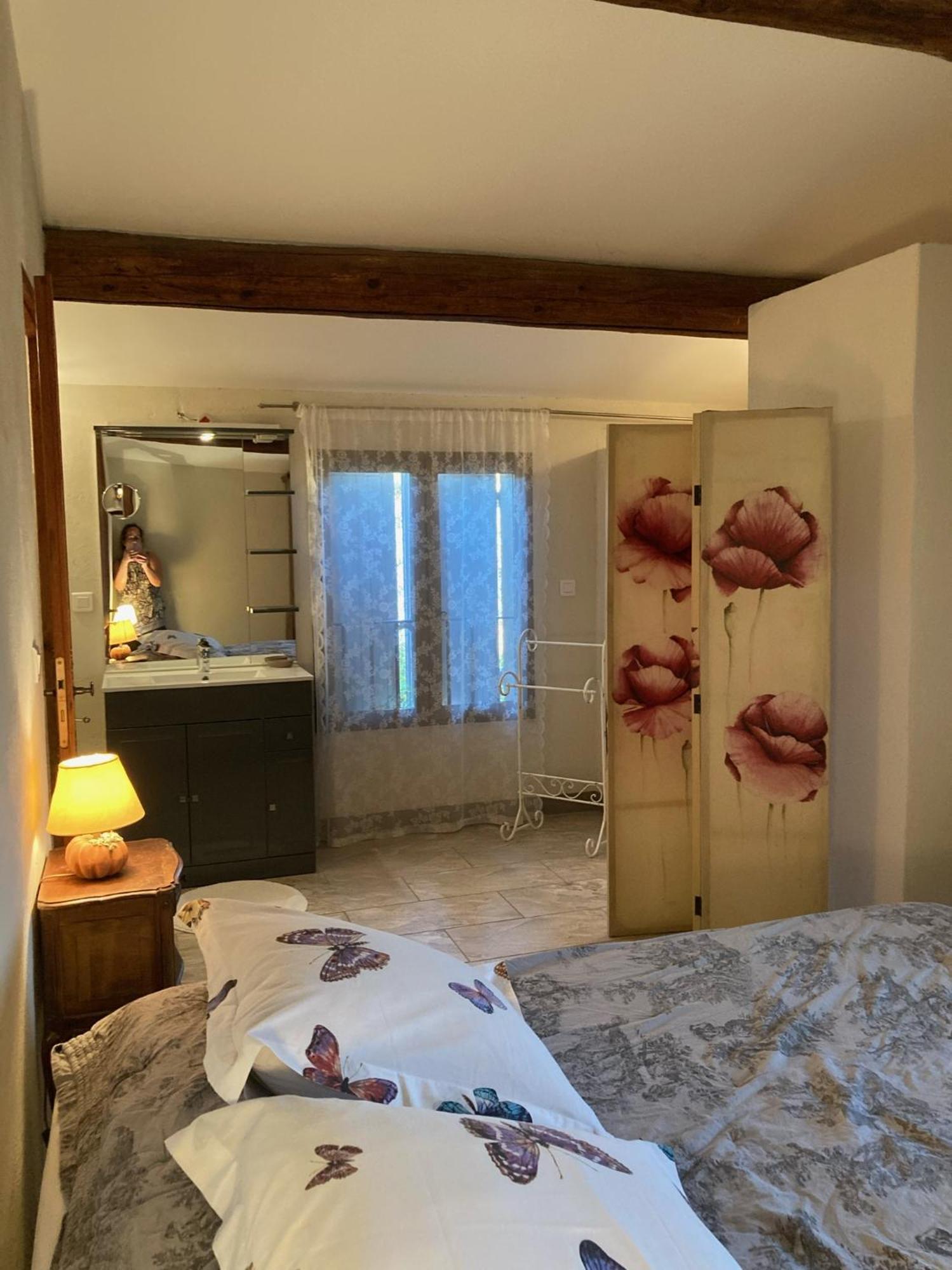 Villa La Petite Garrigue à Mérindol Extérieur photo