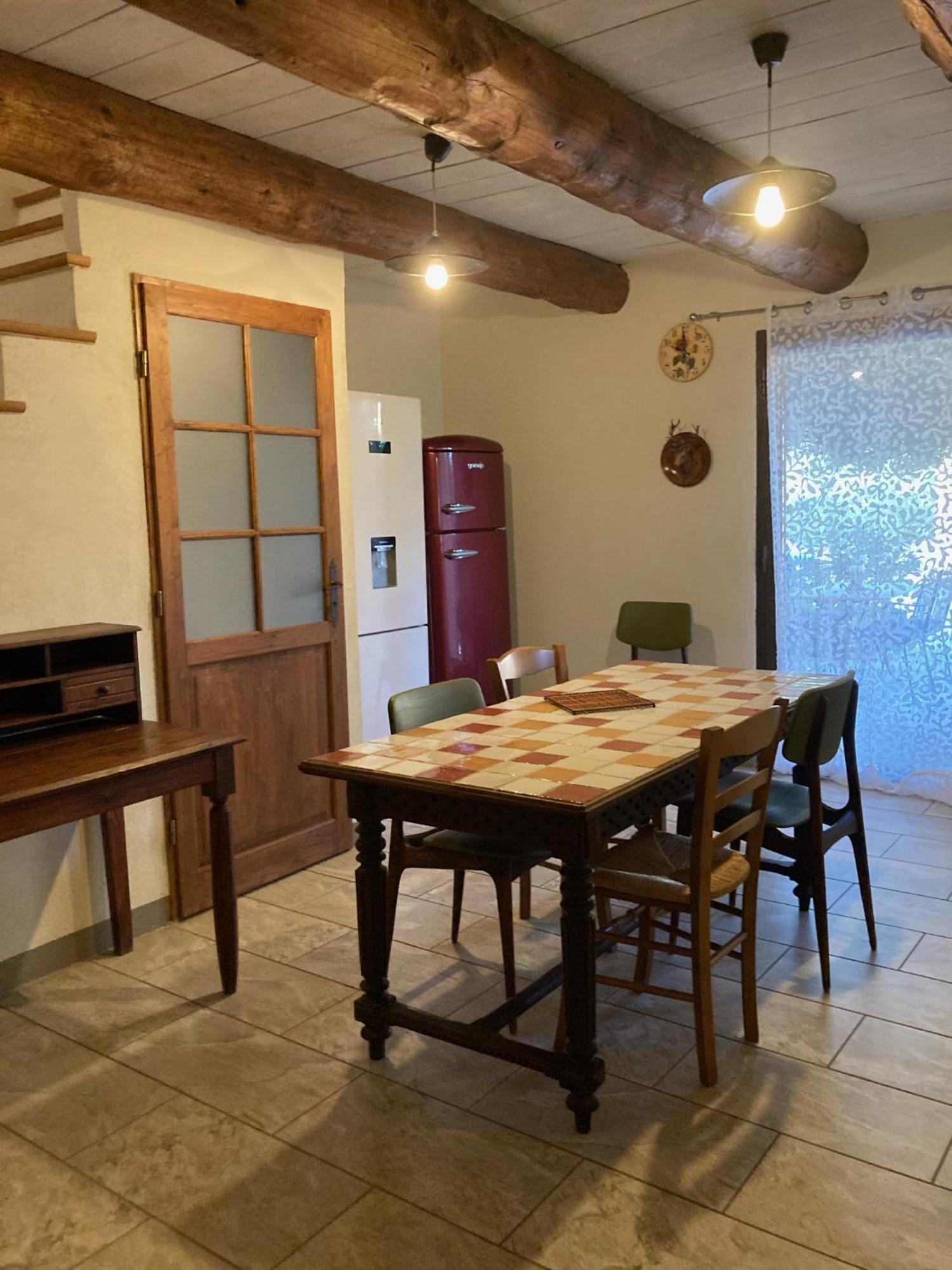 Villa La Petite Garrigue à Mérindol Extérieur photo